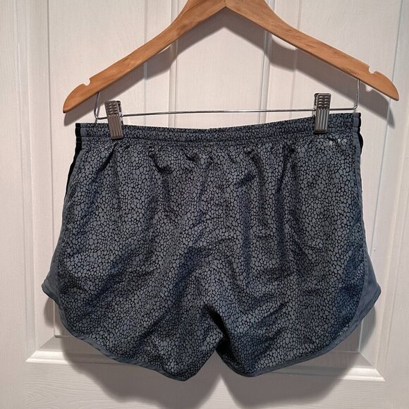 Nike Dri Fit Running Shorts in Gray & Black - Size Medium - Picture 2 of 5